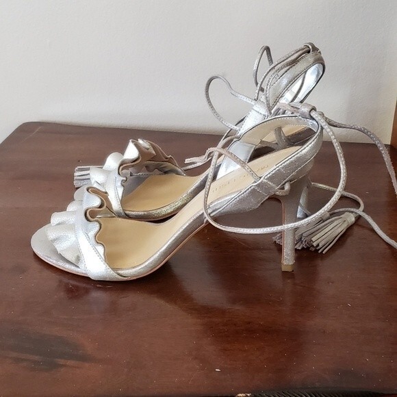Marc Fisher Bamba Heel Silver Size 6.5 M - Picture 4 of 12